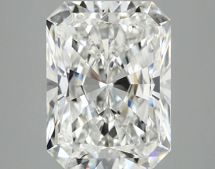 4.05 Carat Radiant Shaped Excellent Cut VS1 IGI Certified Lab Grown Diamond