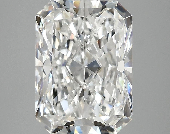 3.94 Carat Radiant Shaped Excellent Cut VVS2 IGI Certified Lab Grown Diamond