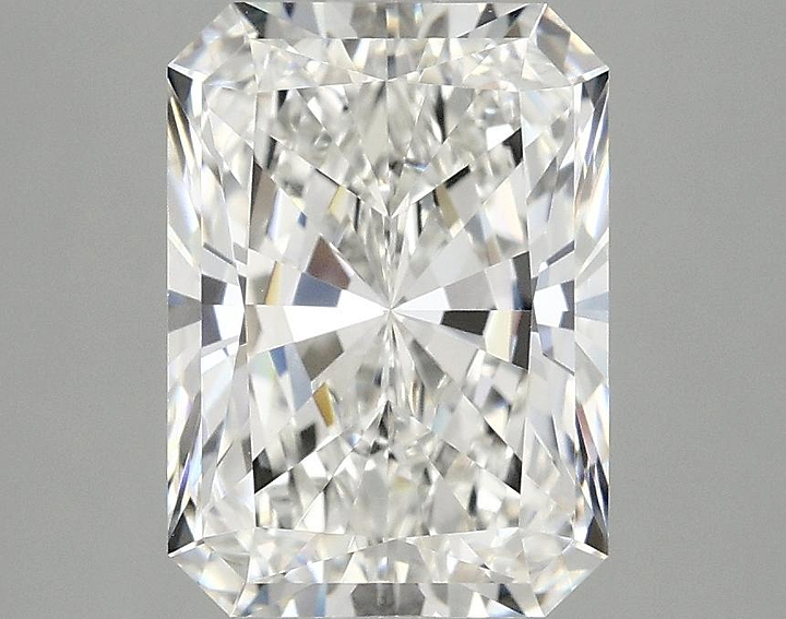 3.07 Carat Radiant Shaped Excellent Cut VVS2 IGI Certified Lab Grown Diamond