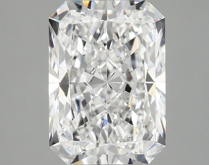 3.09 Carat Radiant Shaped Ideal Cut VS2 IGI Certified Lab Grown Diamond