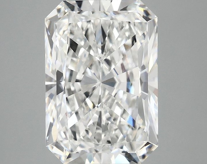 4.17 Carat Radiant Shaped Ideal Cut VS1 IGI Certified Lab Grown Diamond