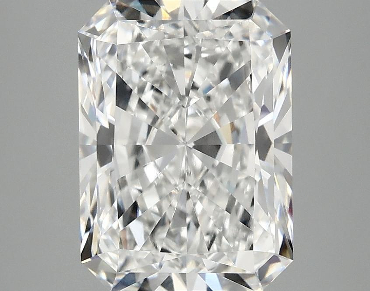 3.09 Carat Radiant Shaped Excellent Cut VS1 IGI Certified Lab Grown Diamond