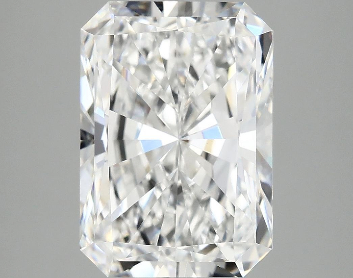 4.98 Carat Radiant Shaped Ideal Cut VVS2 IGI Certified Lab Grown Diamond