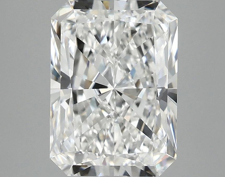 3.06 Carat Radiant Shaped Excellent Cut VVS2 IGI Certified Lab Grown Diamond