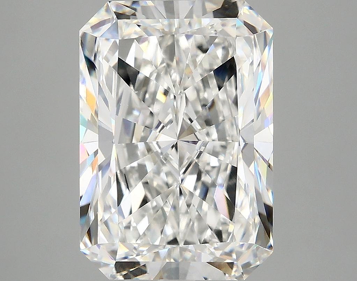 4.87 Carat Radiant Shaped Ideal Cut VS1 IGI Certified Lab Grown Diamond