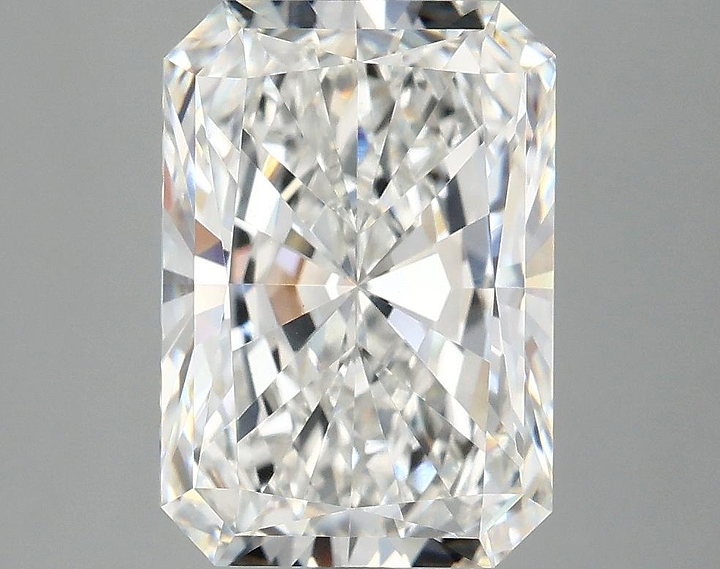 4.09 Carat Radiant Shaped Ideal Cut VVS2 IGI Certified Lab Grown Diamond