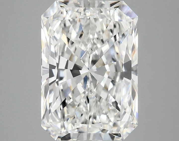 3.86 Carat Radiant Shaped Ideal Cut VVS2 IGI Certified Lab Grown Diamond