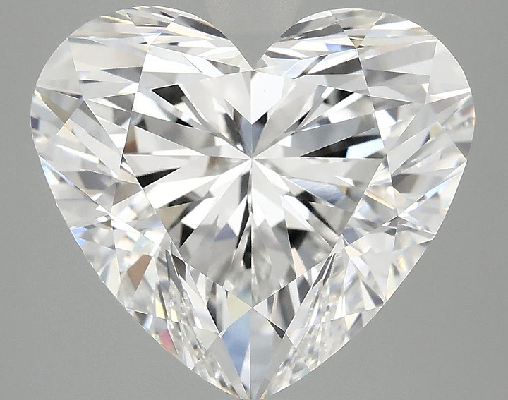 5.09 Carat Heart Shaped Ideal Cut VVS2 IGI Certified Lab Grown Diamond
