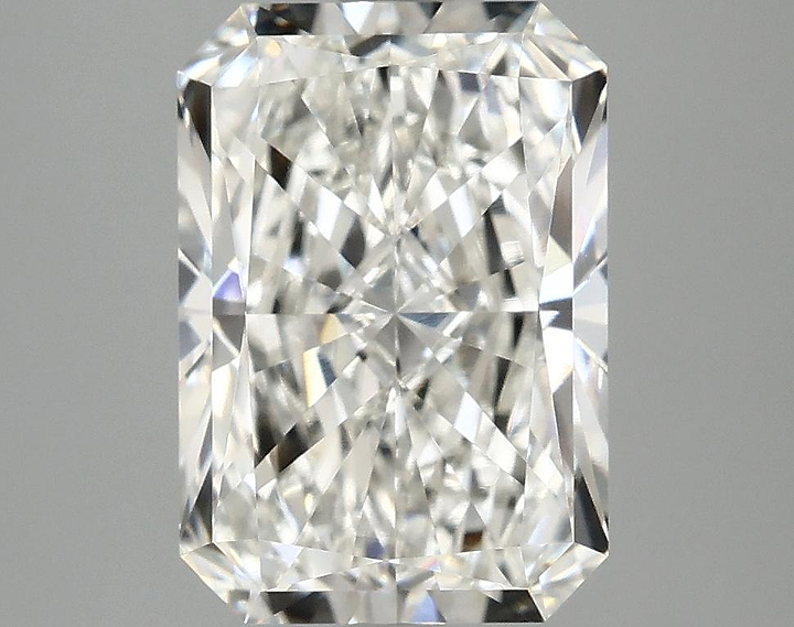 3.47 Carat Radiant Shaped Ideal Cut VVS2 IGI Certified Lab Grown Diamond