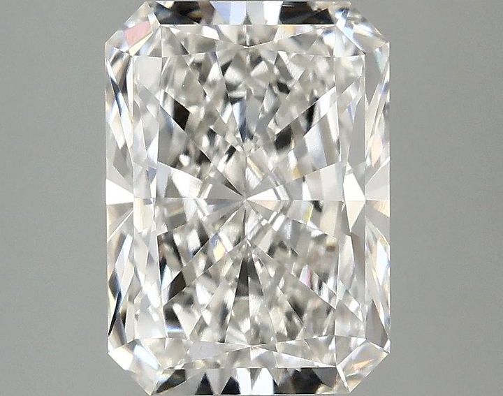 3.04 Carat Radiant Shaped Excellent Cut VS1 IGI Certified Lab Grown Diamond