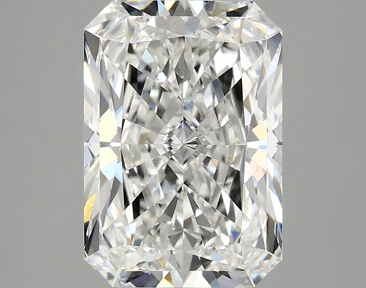 2.92 Carat Radiant Shaped Ideal Cut VVS2 IGI Certified Lab Grown Diamond