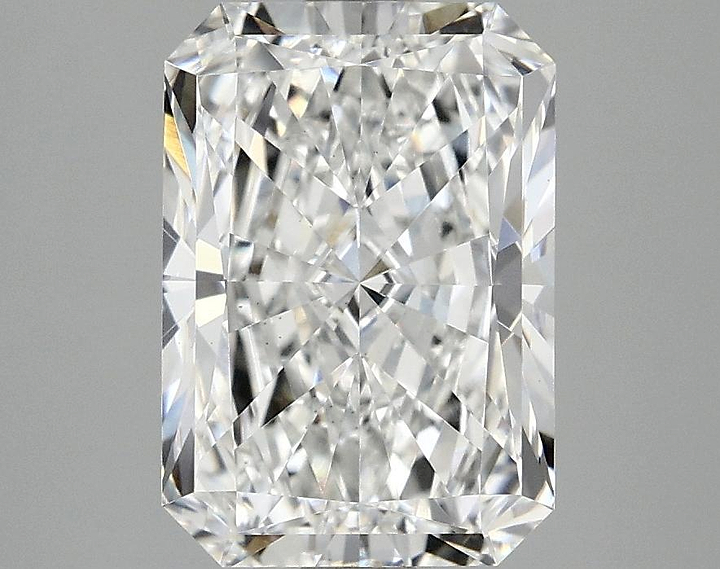 2.99 Carat Radiant Shaped Ideal Cut VS2 IGI Certified Lab Grown Diamond