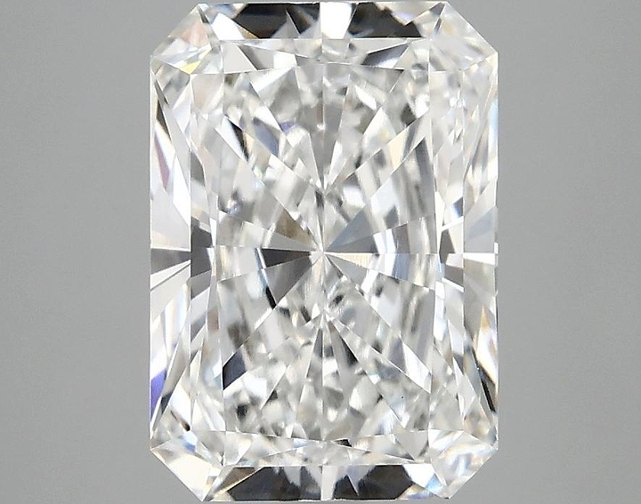 2.99 Carat Radiant Shaped Ideal Cut VVS2 IGI Certified Lab Grown Diamond