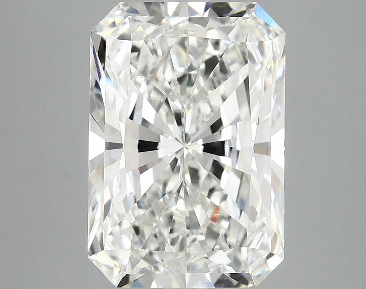 4.1 Carat Radiant Shaped Ideal Cut VVS2 IGI Certified Lab Grown Diamond