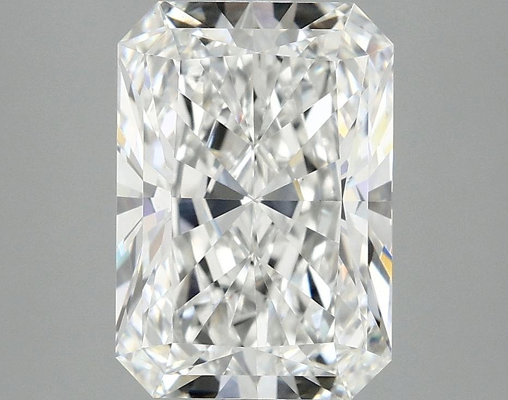 3.47 Carat Radiant Shaped Ideal Cut VVS2 IGI Certified Lab Grown Diamond