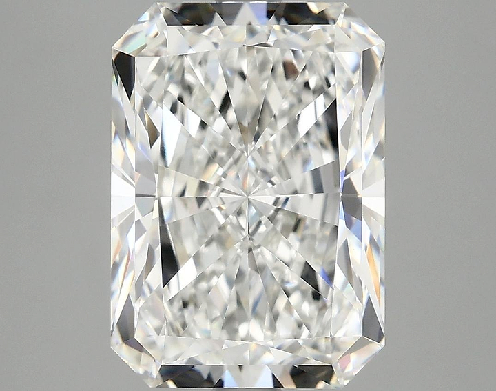 4.05 Carat Radiant Shaped Ideal Cut VVS2 IGI Certified Lab Grown Diamond