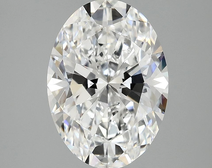 3.1 Carat Oval Shaped Ideal Cut VVS2 IGI Certified Lab Grown Diamond
