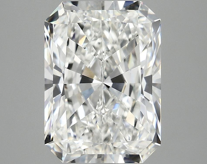 3.93 Carat Radiant Shaped Excellent Cut VVS2 IGI Certified Lab Grown Diamond