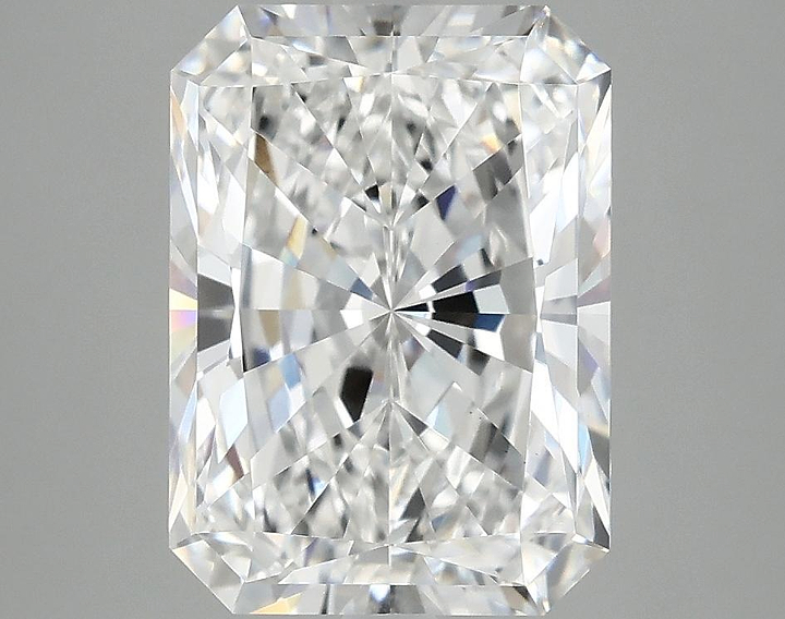 4.07 Carat Radiant Shaped Excellent Cut VS1 IGI Certified Lab Grown Diamond