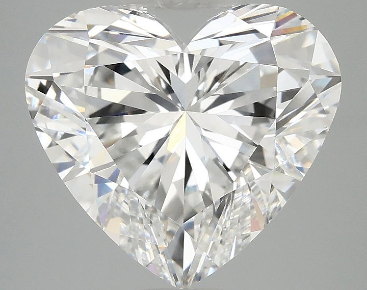 5.02 Carat Heart Shaped Ideal Cut VS1 IGI Certified Lab Grown Diamond