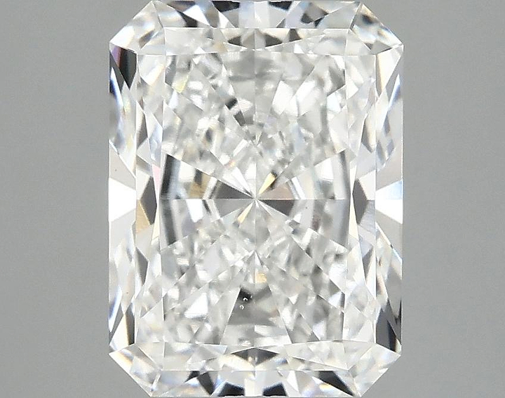 3.01 Carat Radiant Shaped Excellent Cut VS1 IGI Certified Lab Grown Diamond