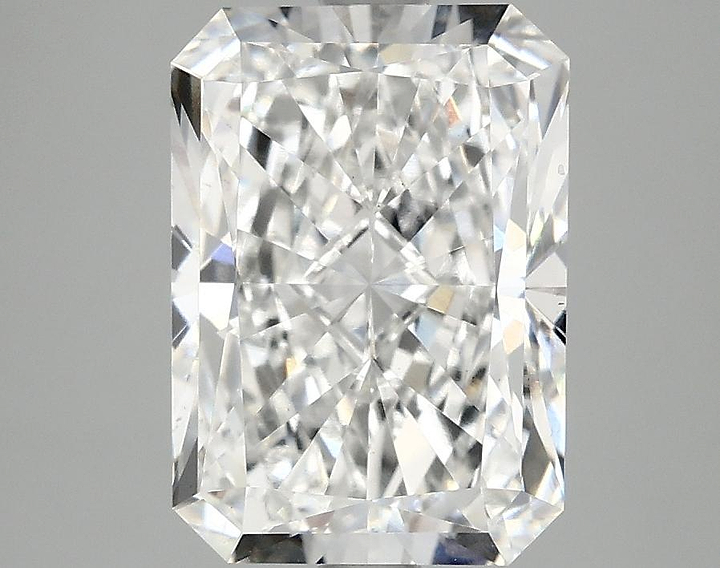 3.44 Carat Radiant Shaped Ideal Cut VS2 IGI Certified Lab Grown Diamond