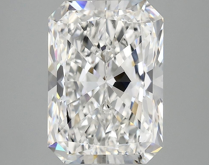 4.05 Carat Radiant Shaped Ideal Cut VS1 IGI Certified Lab Grown Diamond