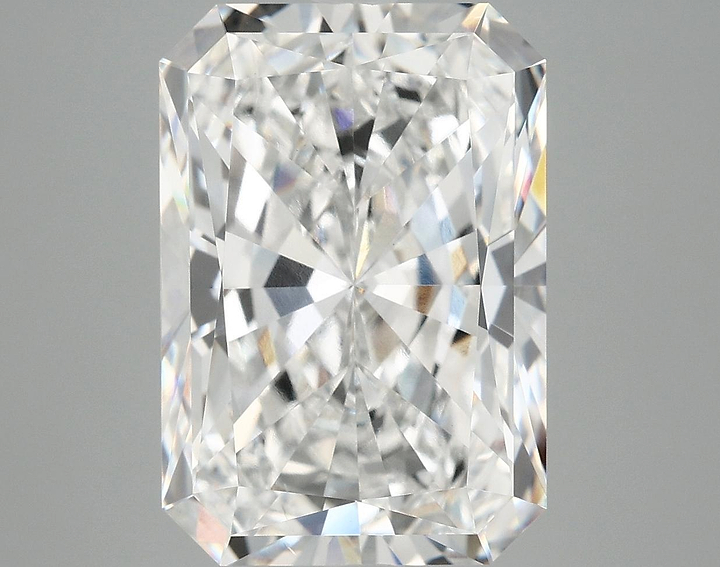 8.07 Carat Radiant Shaped Ideal Cut VS2 IGI Certified Lab Grown Diamond