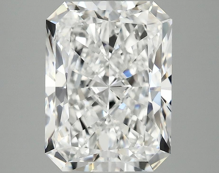 3.97 Carat Radiant Shaped Excellent Cut VVS2 IGI Certified Lab Grown Diamond