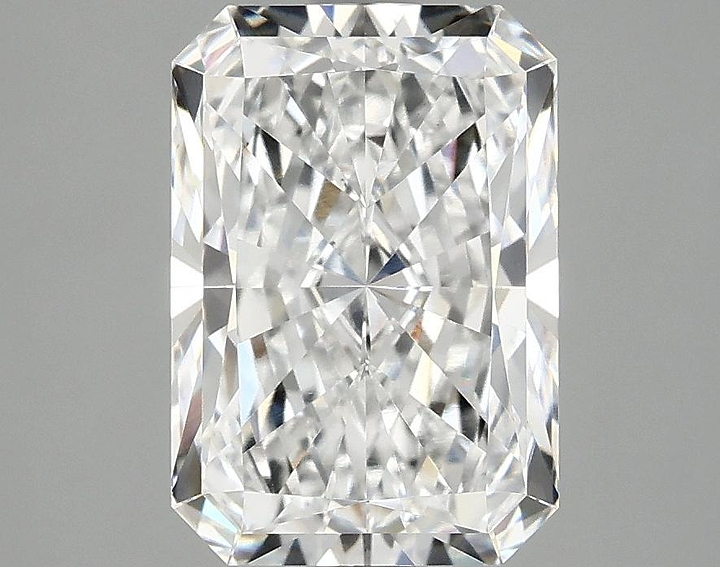 3.02 Carat Radiant Shaped Ideal Cut VS1 IGI Certified Lab Grown Diamond