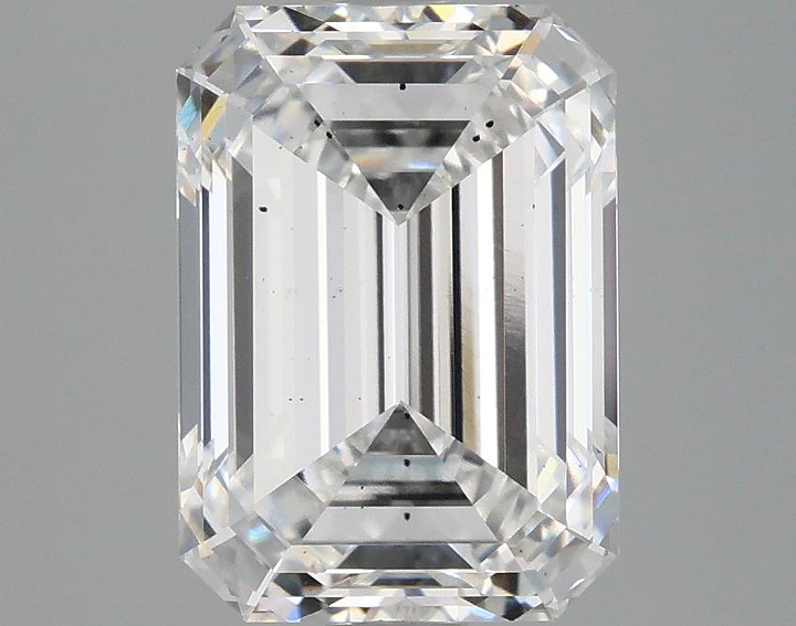 3.1 Carat Emerald Shaped Ideal Cut SI1 IGI Certified Lab Grown Diamond