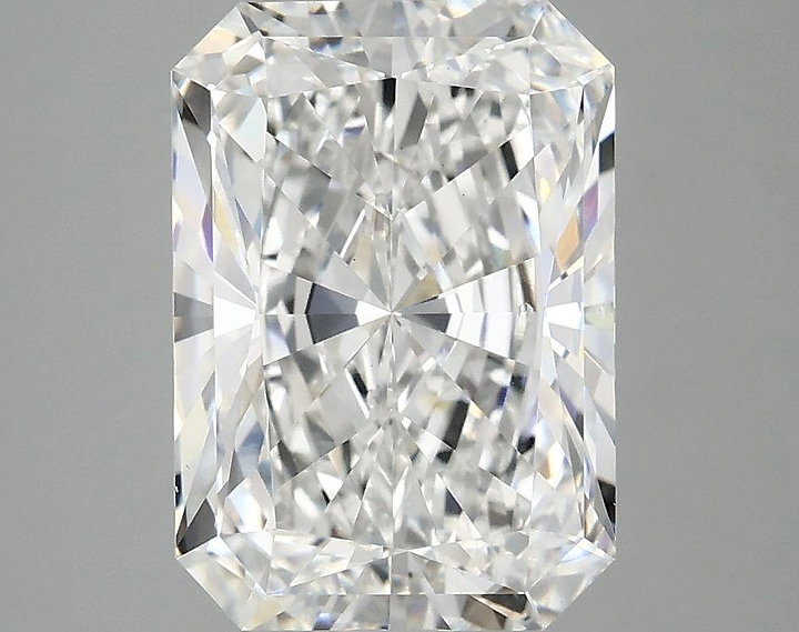4.03 Carat Radiant Shaped Ideal Cut VS2 IGI Certified Lab Grown Diamond