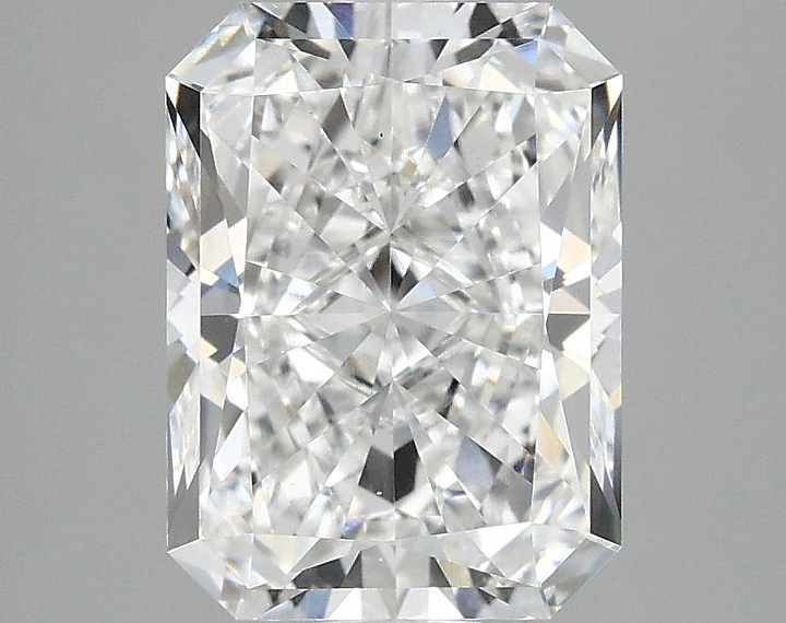 2.97 Carat Radiant Shaped Excellent Cut VS1 IGI Certified Lab Grown Diamond