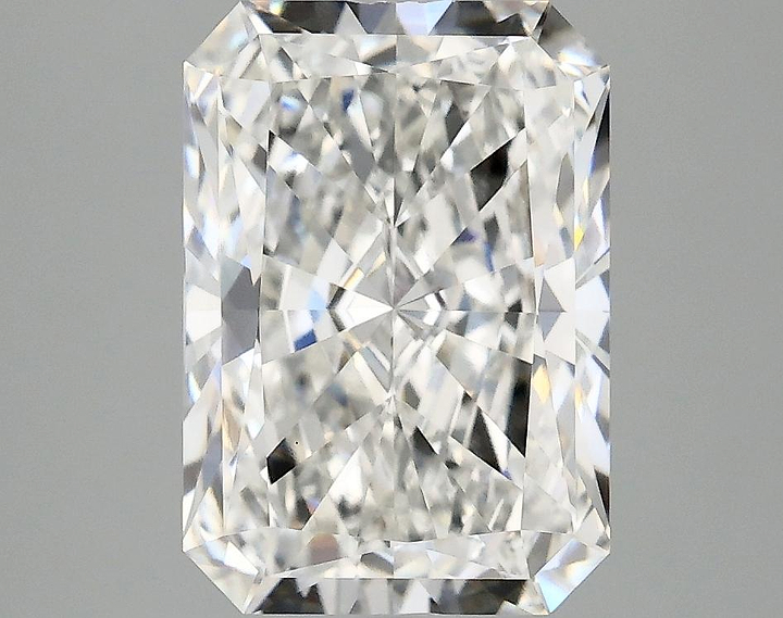 2.99 Carat Radiant Shaped Ideal Cut VVS2 IGI Certified Lab Grown Diamond