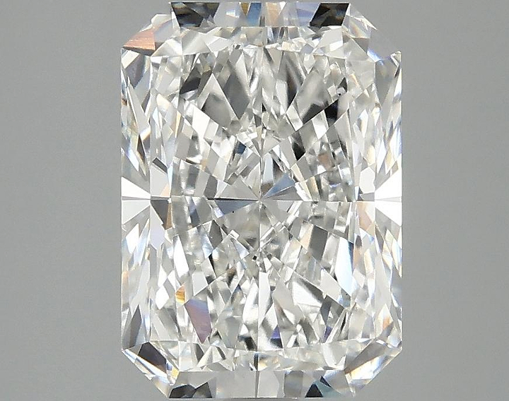 2.87 Carat Radiant Shaped Ideal Cut VS2 IGI Certified Lab Grown Diamond