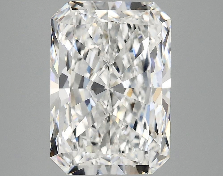 3.96 Carat Radiant Shaped Ideal Cut VVS2 IGI Certified Lab Grown Diamond