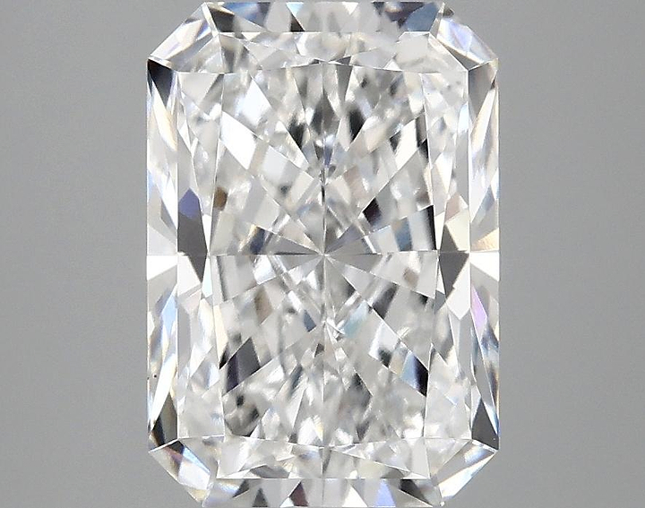 3.16 Carat Radiant Shaped Ideal Cut VS1 IGI Certified Lab Grown Diamond
