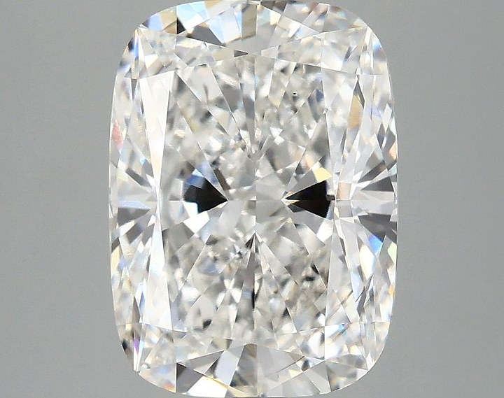 4.07 Carat Cushion Shaped Excellent Cut SI1 IGI Certified Lab Grown Diamond