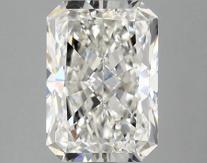 2.92 Carat Radiant Shaped Ideal Cut VVS2 IGI Certified Lab Grown Diamond