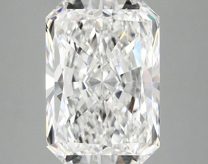 4.99 Carat Radiant Shaped Ideal Cut VVS2 IGI Certified Lab Grown Diamond