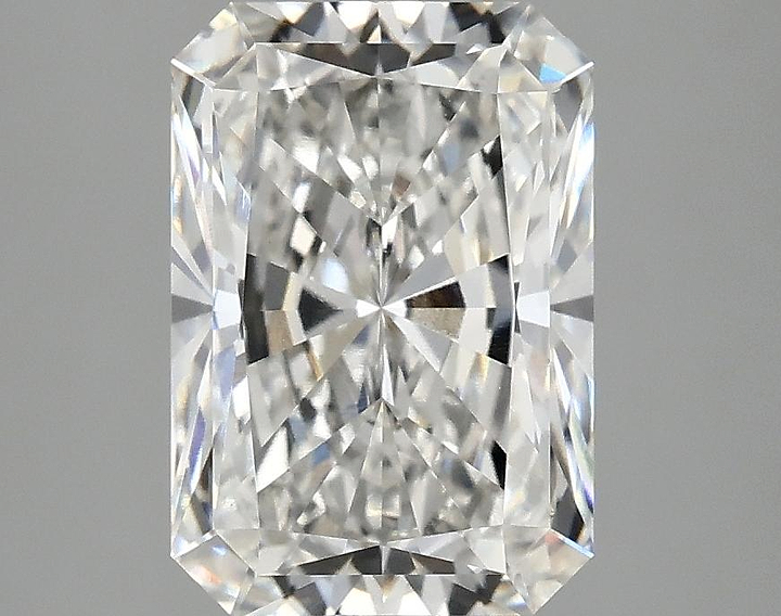 3.03 Carat Radiant Shaped Ideal Cut VVS2 IGI Certified Lab Grown Diamond