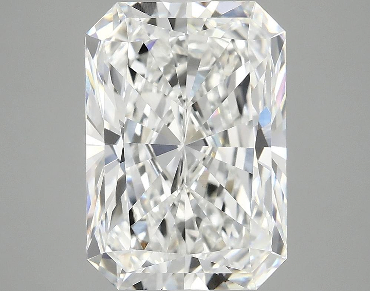 4.16 Carat Radiant Shaped Ideal Cut VVS2 IGI Certified Lab Grown Diamond