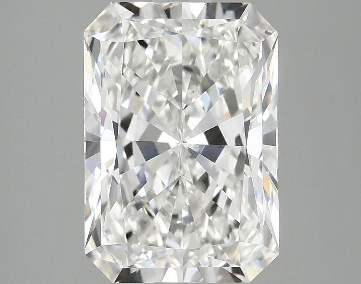 3.08 Carat Radiant Shaped Ideal Cut VVS2 IGI Certified Lab Grown Diamond
