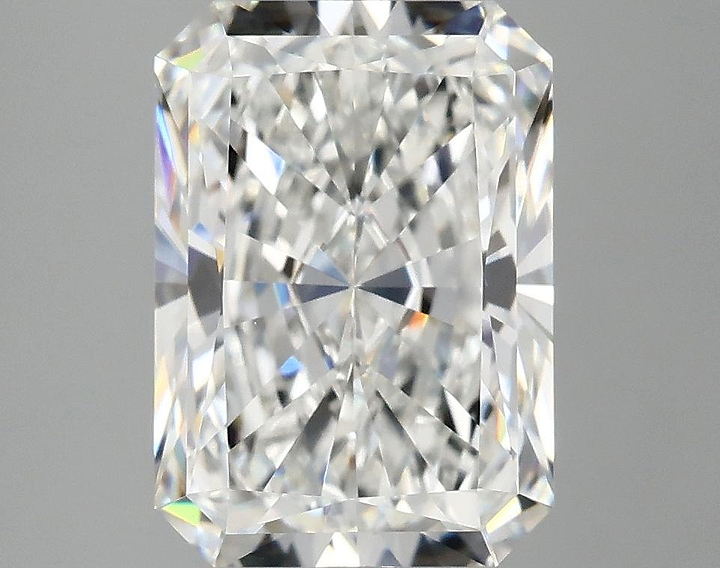 4.07 Carat Radiant Shaped Ideal Cut VVS2 IGI Certified Lab Grown Diamond