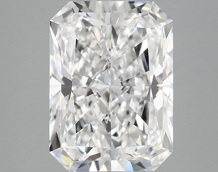 3.06 Carat Radiant Shaped Excellent Cut VS1 IGI Certified Lab Grown Diamond