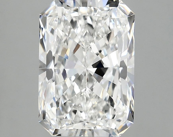 3.02 Carat Radiant Shaped Ideal Cut VS1 IGI Certified Lab Grown Diamond