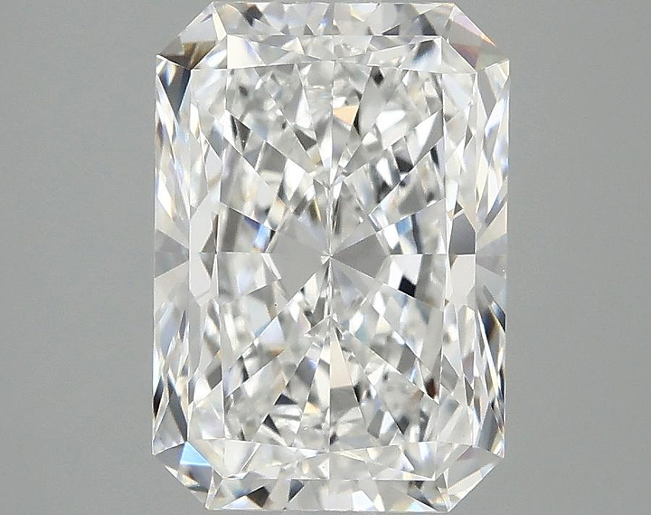 3.03 Carat Radiant Shaped Ideal Cut VVS2 IGI Certified Lab Grown Diamond