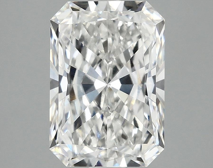 3.08 Carat Radiant Shaped Ideal Cut VS1 IGI Certified Lab Grown Diamond