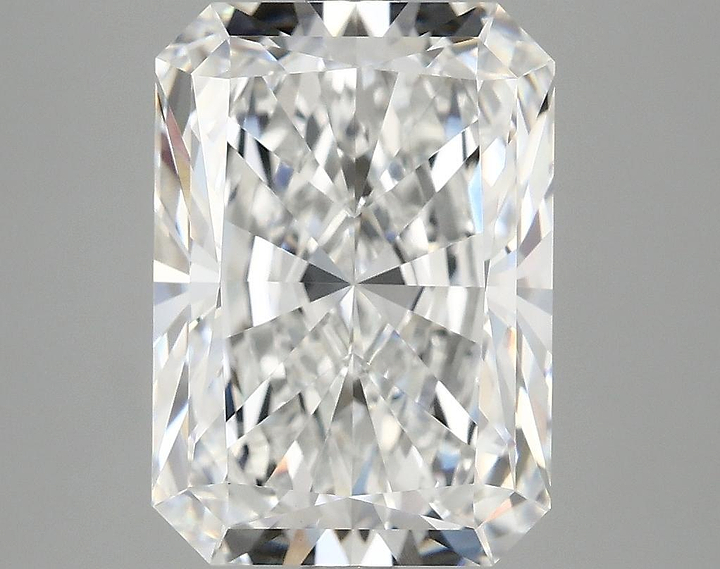 4.06 Carat Radiant Shaped Ideal Cut VVS2 IGI Certified Lab Grown Diamond