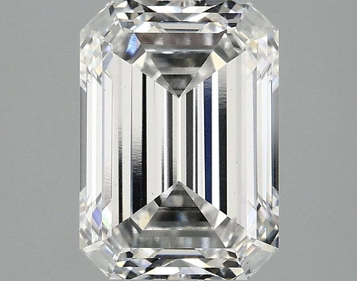 2.53 Carat Emerald Shaped Ideal Cut VS1 IGI Certified Lab Grown Diamond